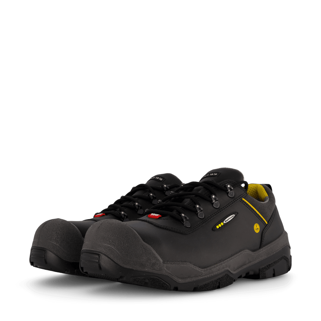 1538 Terra Black