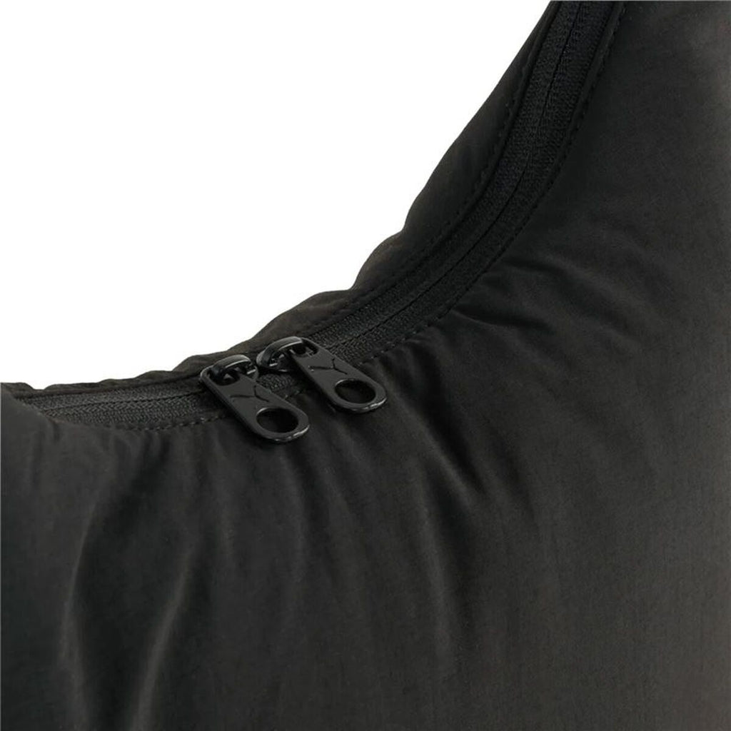 Handväska Puma Slouchy Hobo, premiumfinish och genomtänkt struktur