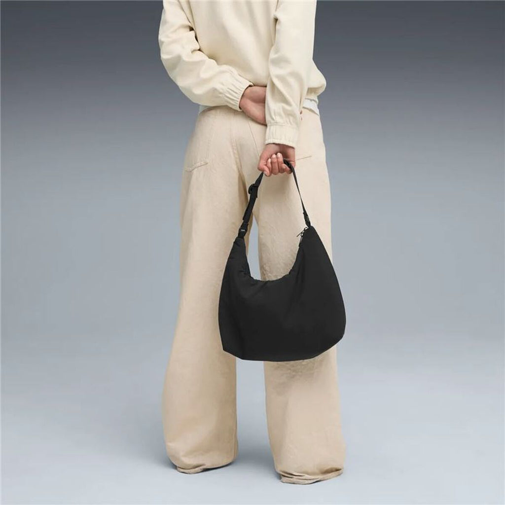 Handväska Puma Slouchy Hobo, premiumfinish och genomtänkt struktur