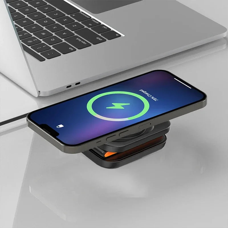 3-in-1 Faltbare Ladestation