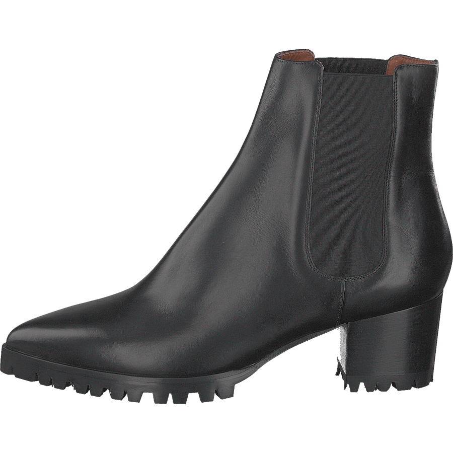 Sable Tractor Black