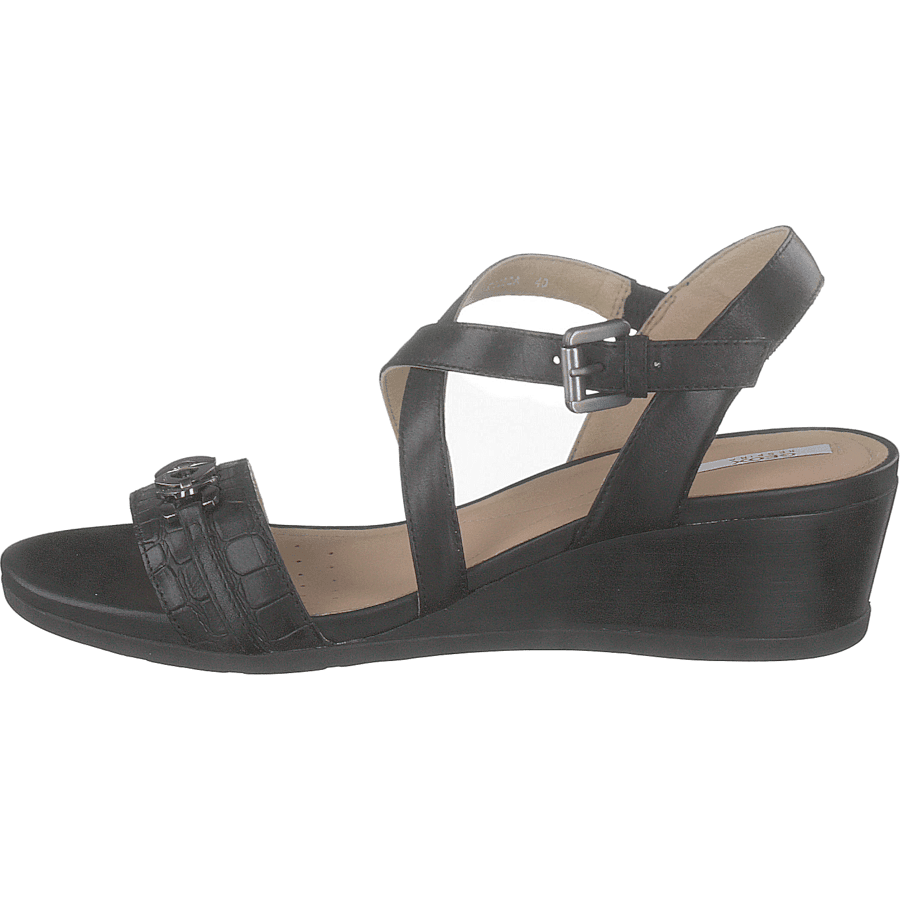 D Marykarmen Black