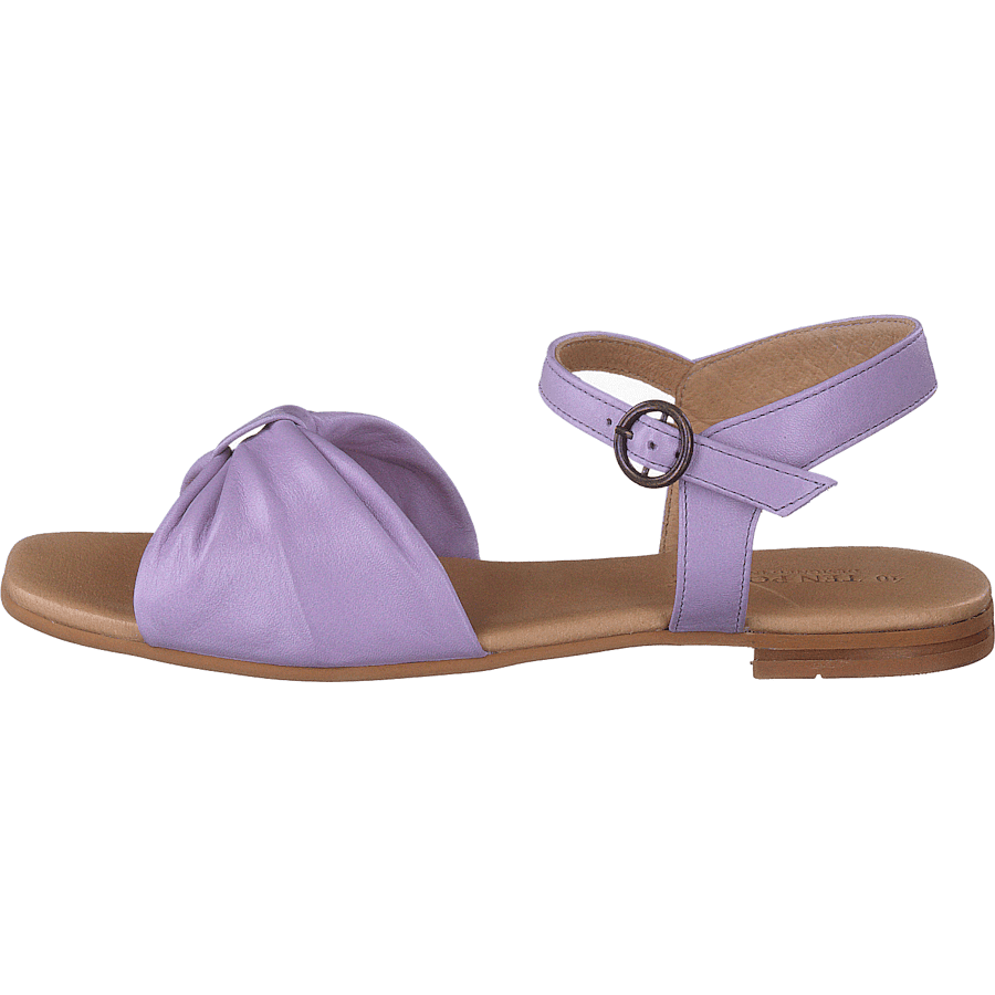 Madeleine Lilac
