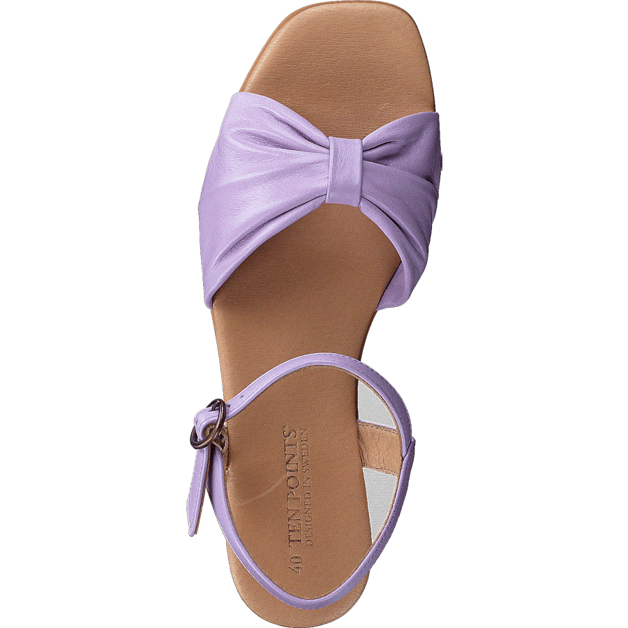 Madeleine Lilac