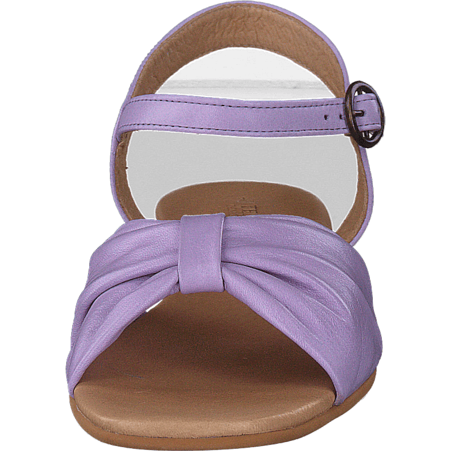 Madeleine Lilac