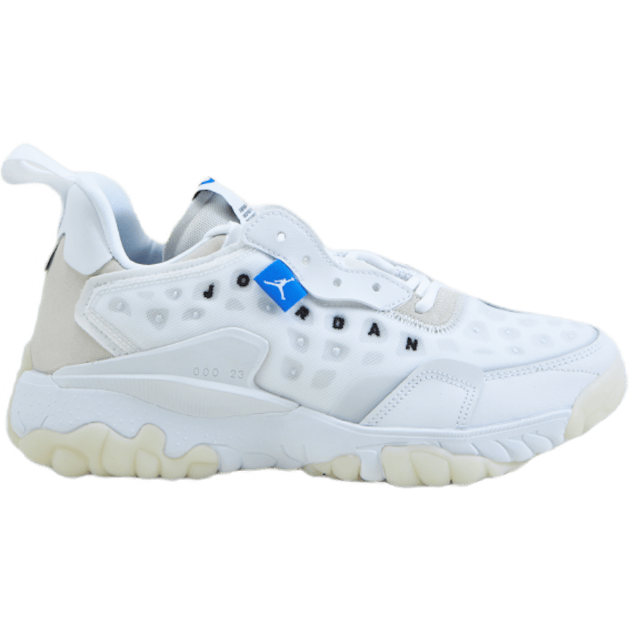 Jordan Delta 2