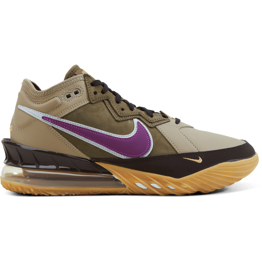 LeBron XVIII Low