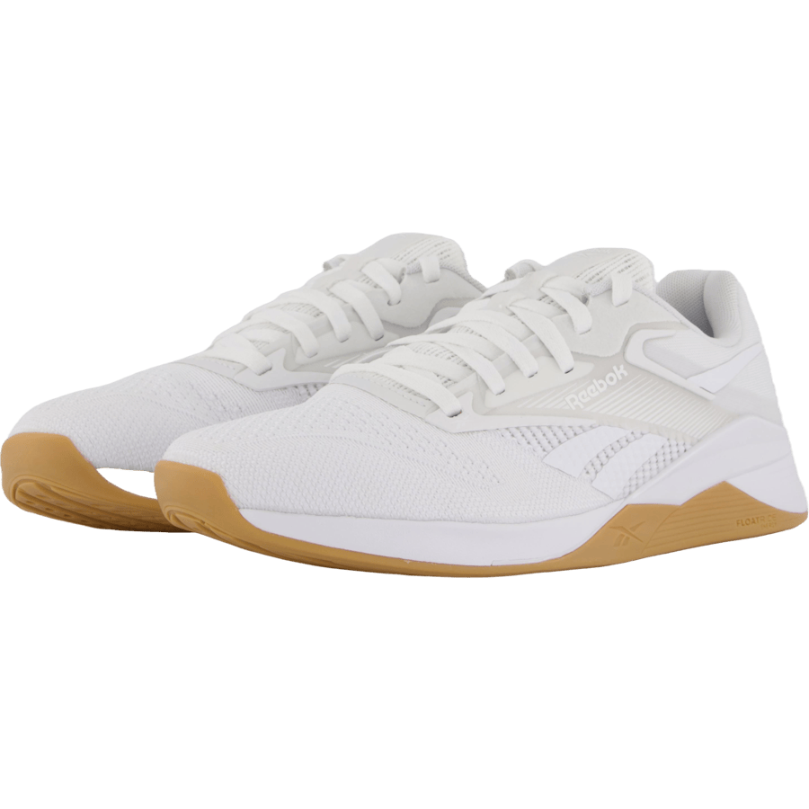 Nano X4 Wht/rbkg01/pugry2