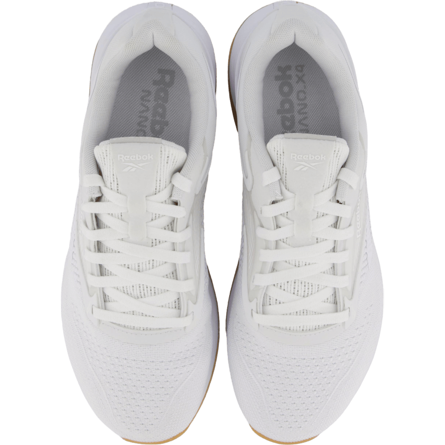 Nano X4 Wht/rbkg01/pugry2