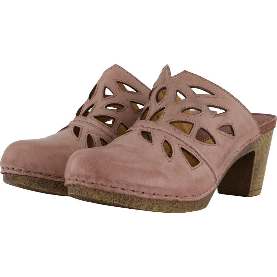 Eyan Pink