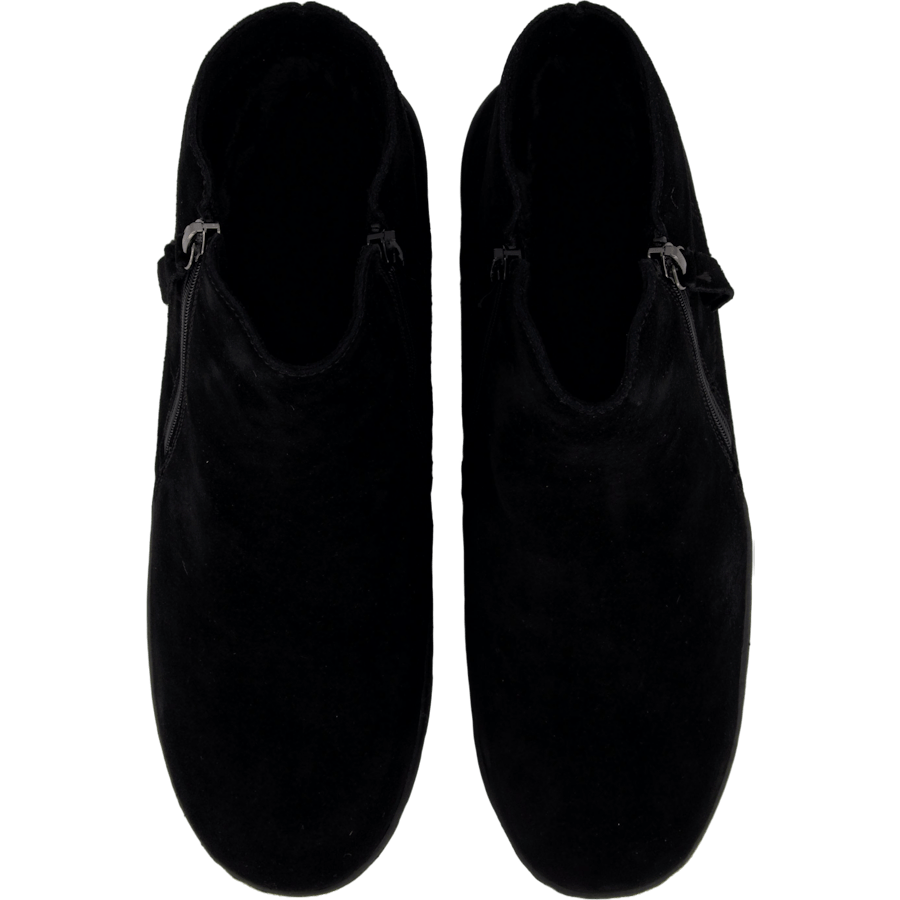 Cubitt Black