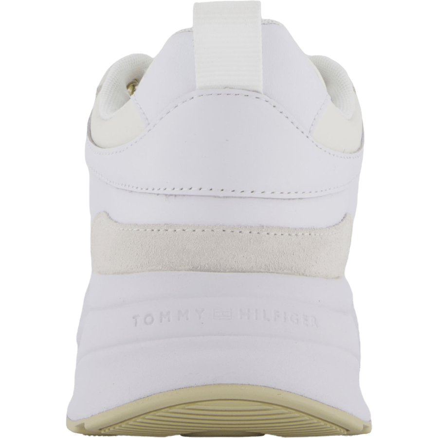 Th Chunky Feminine Runner White