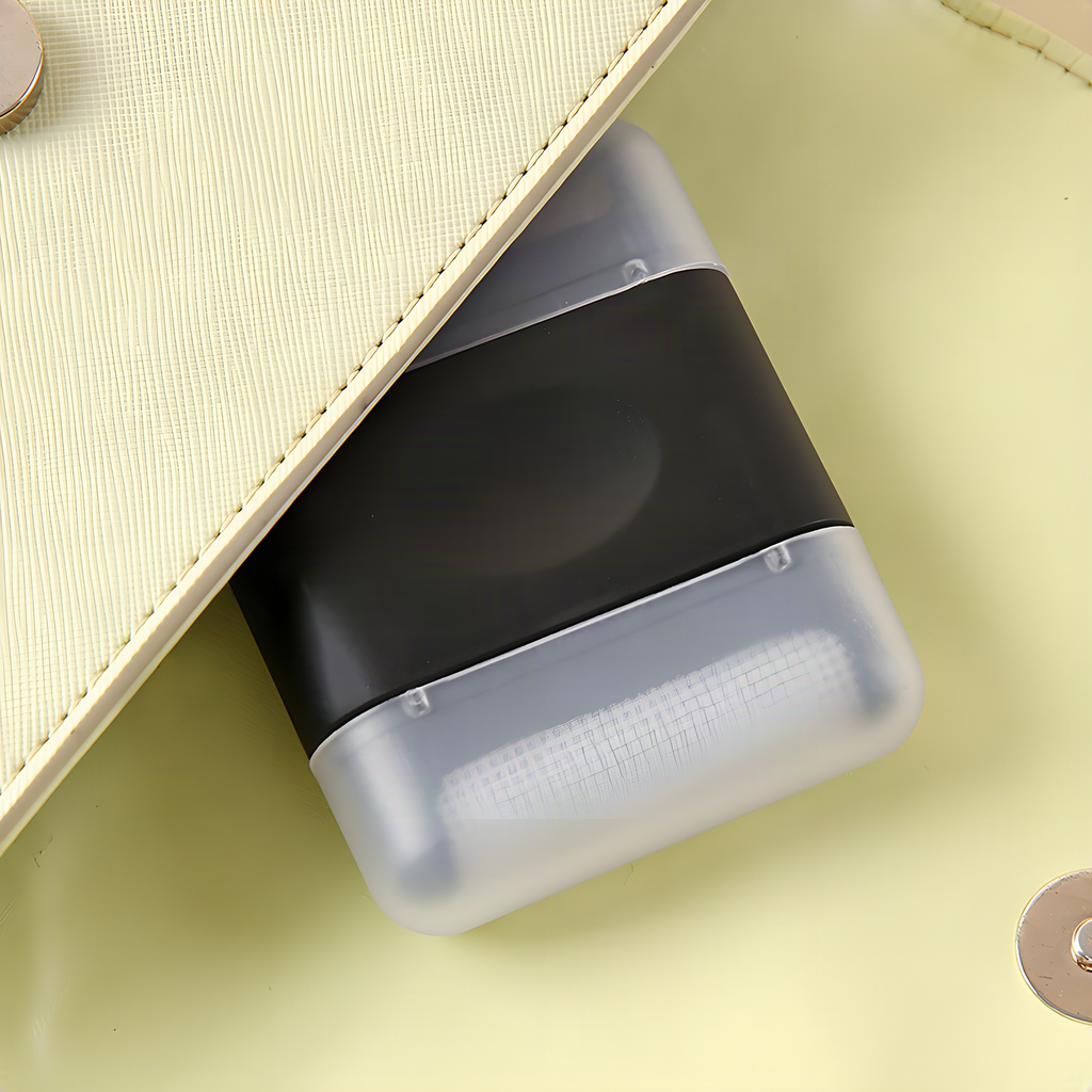 Manual Fabric Lint Brush
