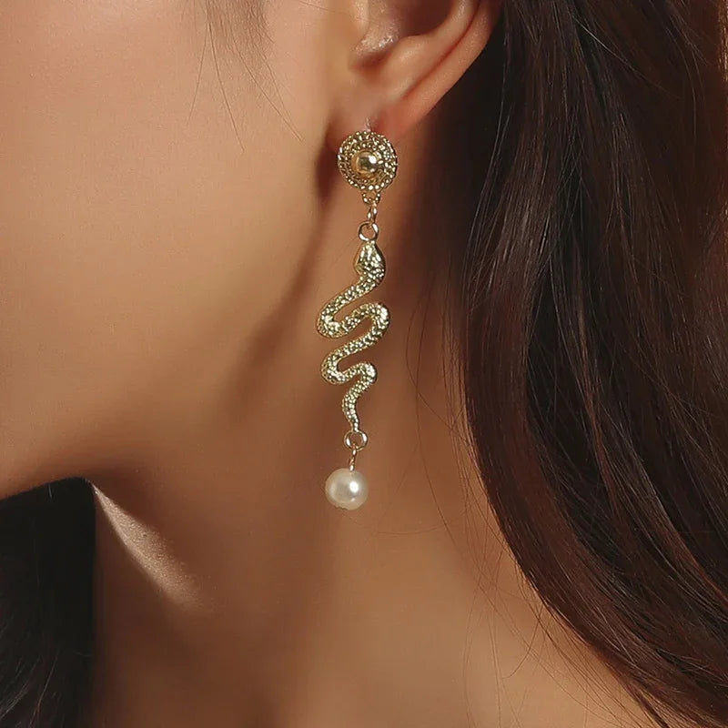 Ins Trend Creative Animal Snake Pearls Earrings Jewelry