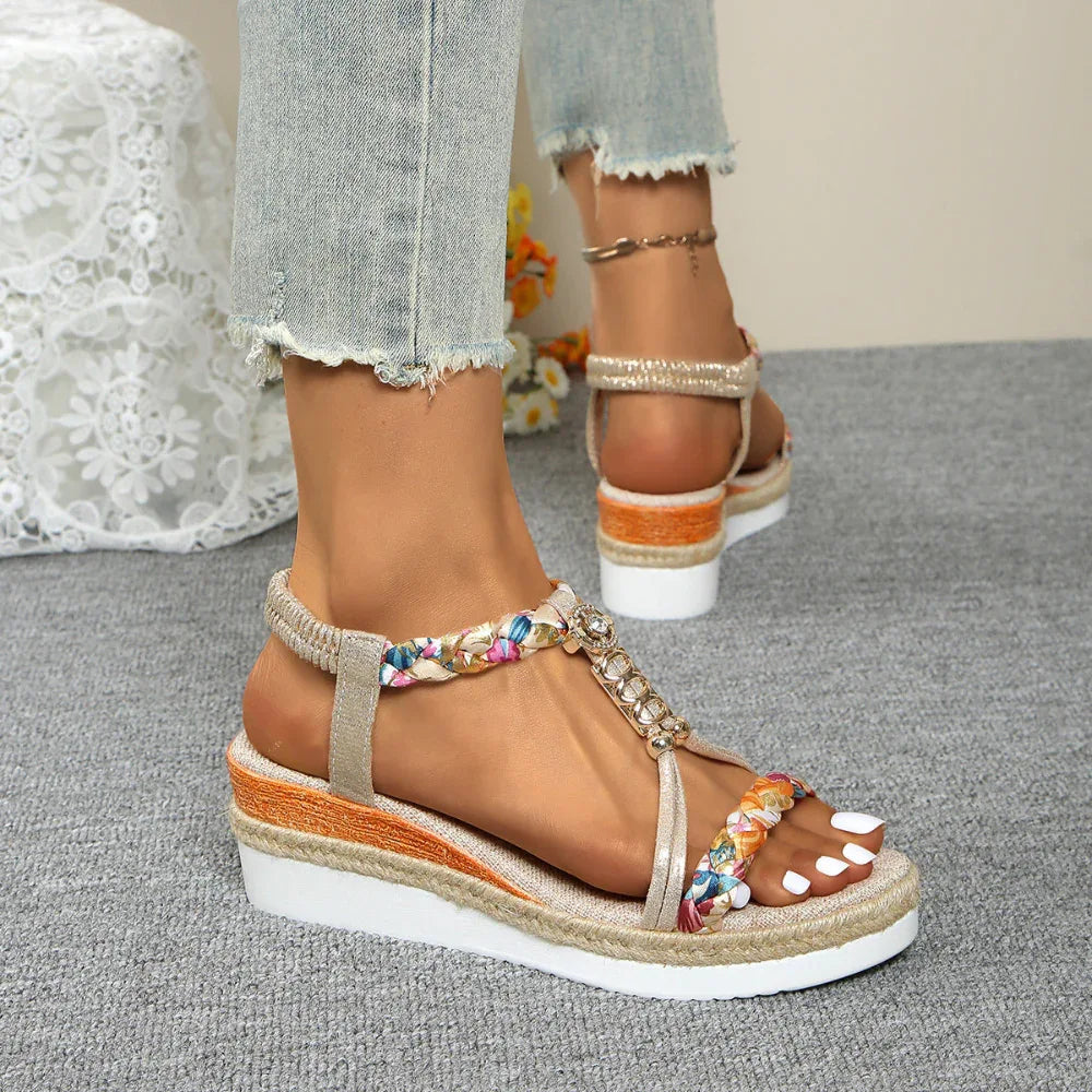 Round Toe Flat Bottom Wedge Woven Beads Sandals For Women