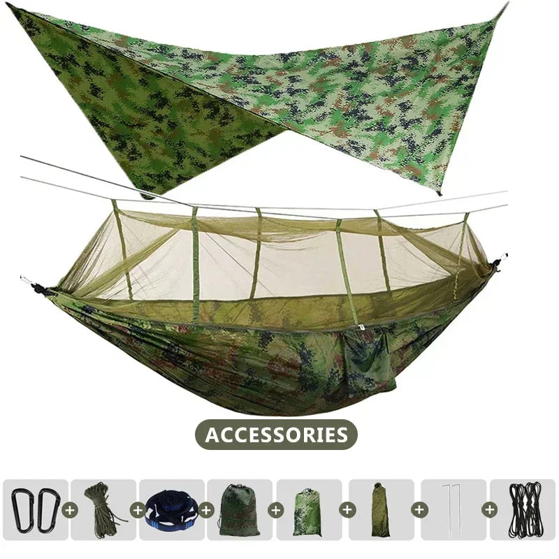 Camping-Hängematte mit Moskitonetz und Plane