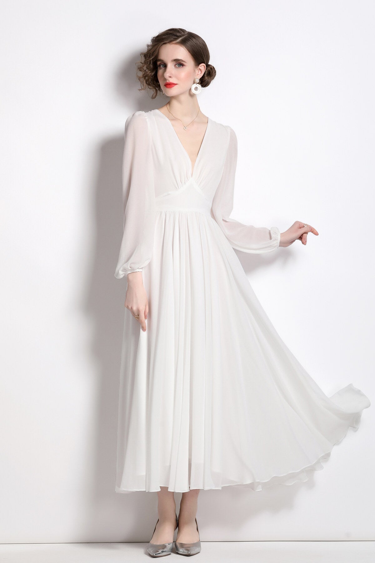 Dreamy White Long Sleeve V Neck Maxi Dress