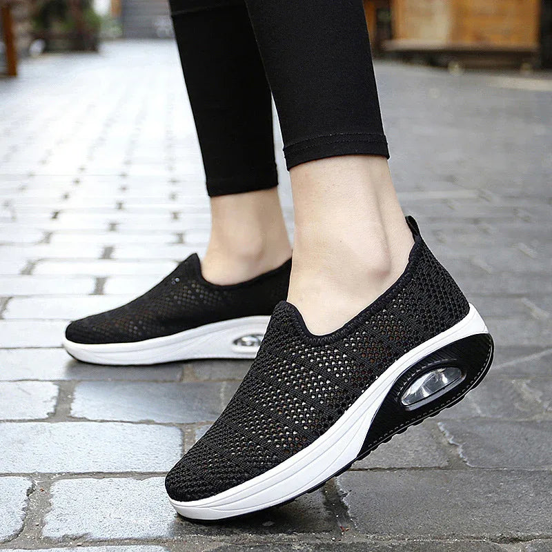 Women's Fashion Shoes Fly-Knit Breathable Outdoor Sneakers