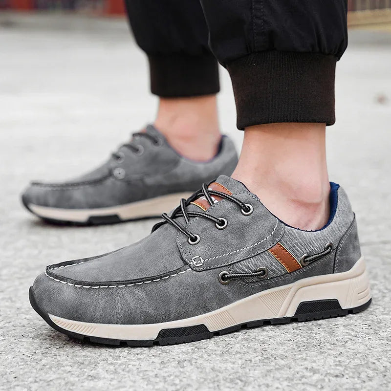 Leather Breathable Sneakers Men's Plus Size Casual Commuter Shoes