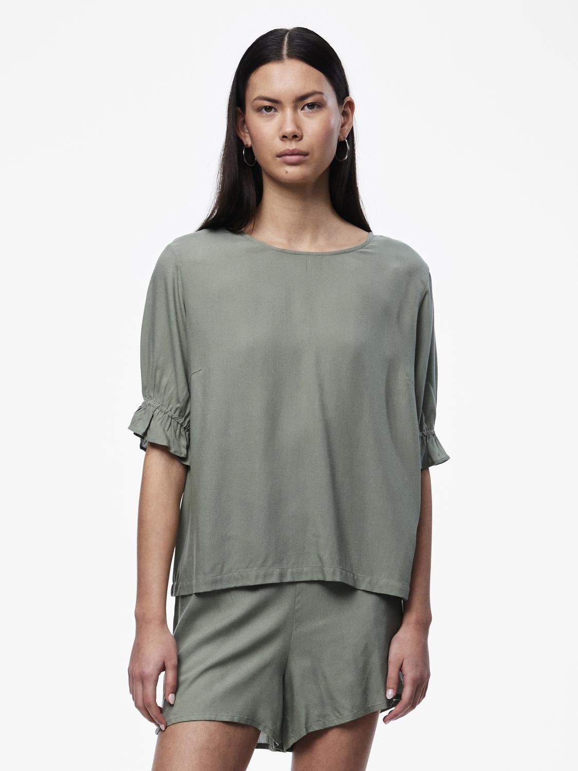 NYA SS TOP