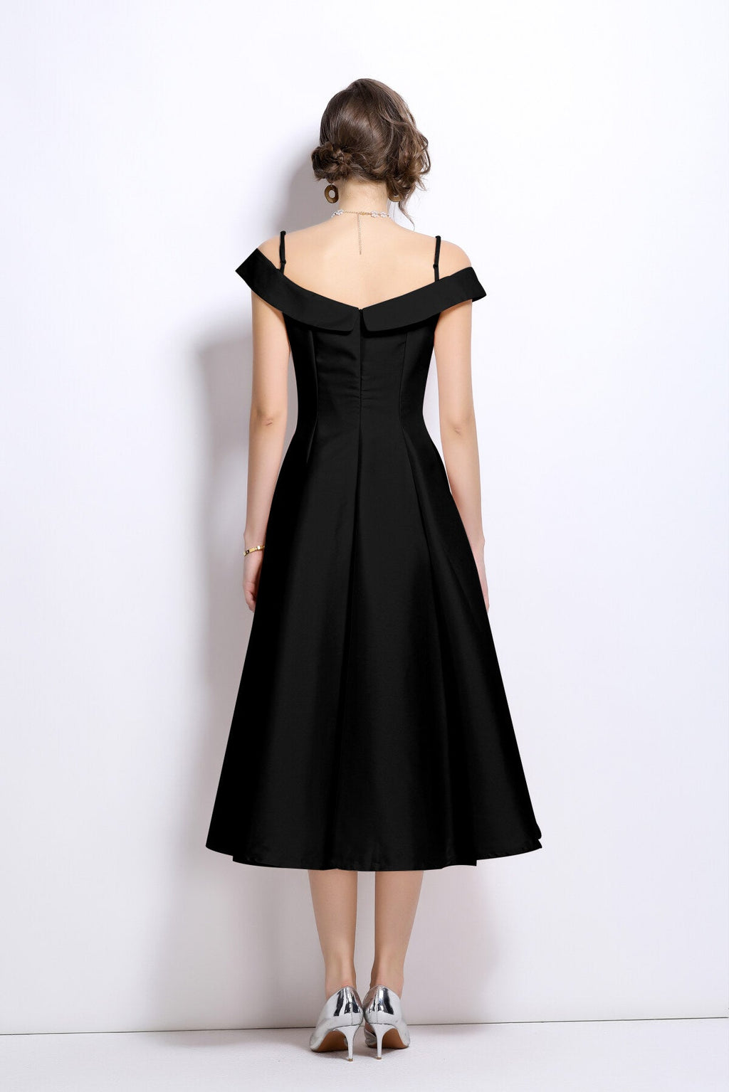 Off Shoulder Sweetheart Neckline Calf Length Dress-3