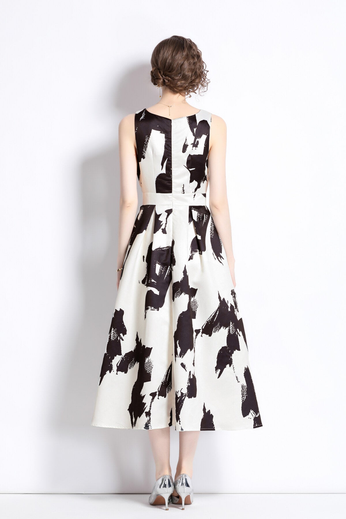 Vibrant Abstract Fitted Waist A Line Dress