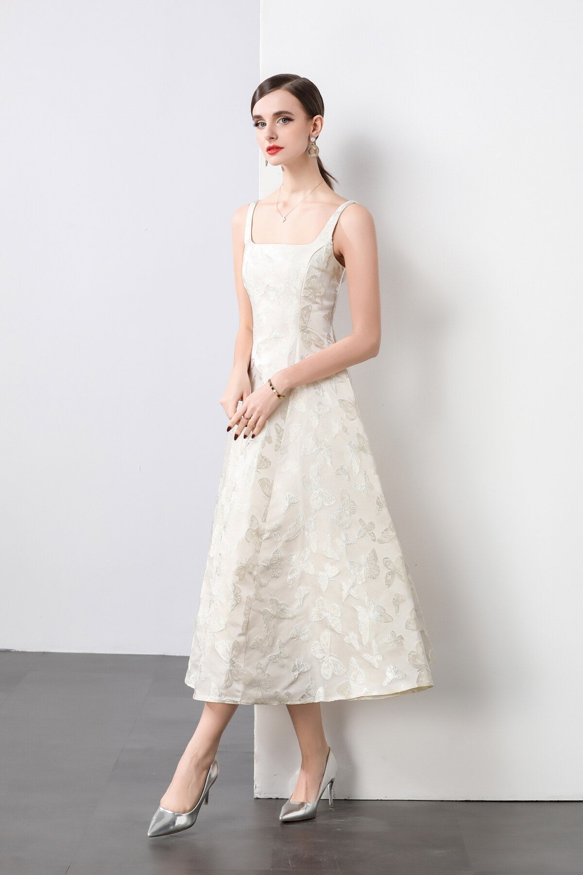 White Jacquard Square Neck Balletcore Wedding Dress